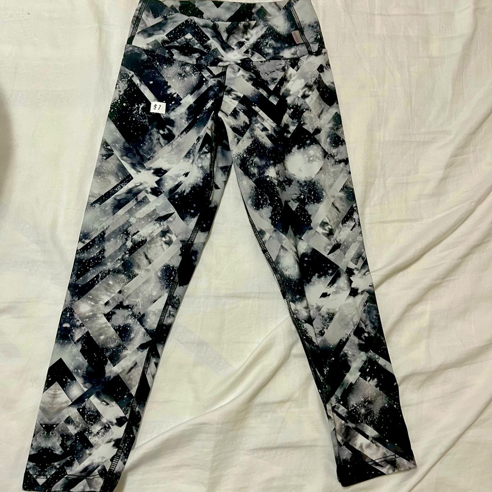 Leggings/yoga pants